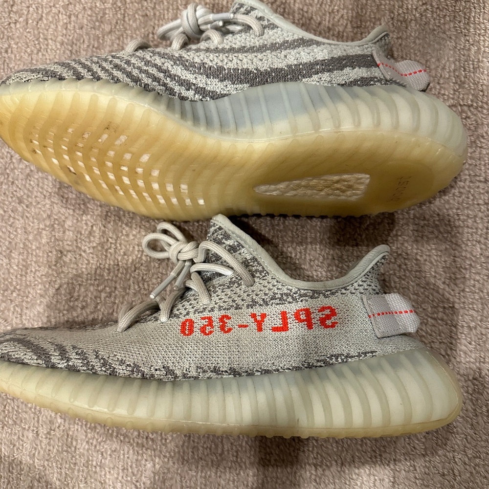 Yeezy Boost 350 blue tint Sneakers sz 6